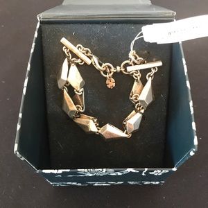 (NWT) lucky brand “semi precious accents” bracelet. Never removed from box